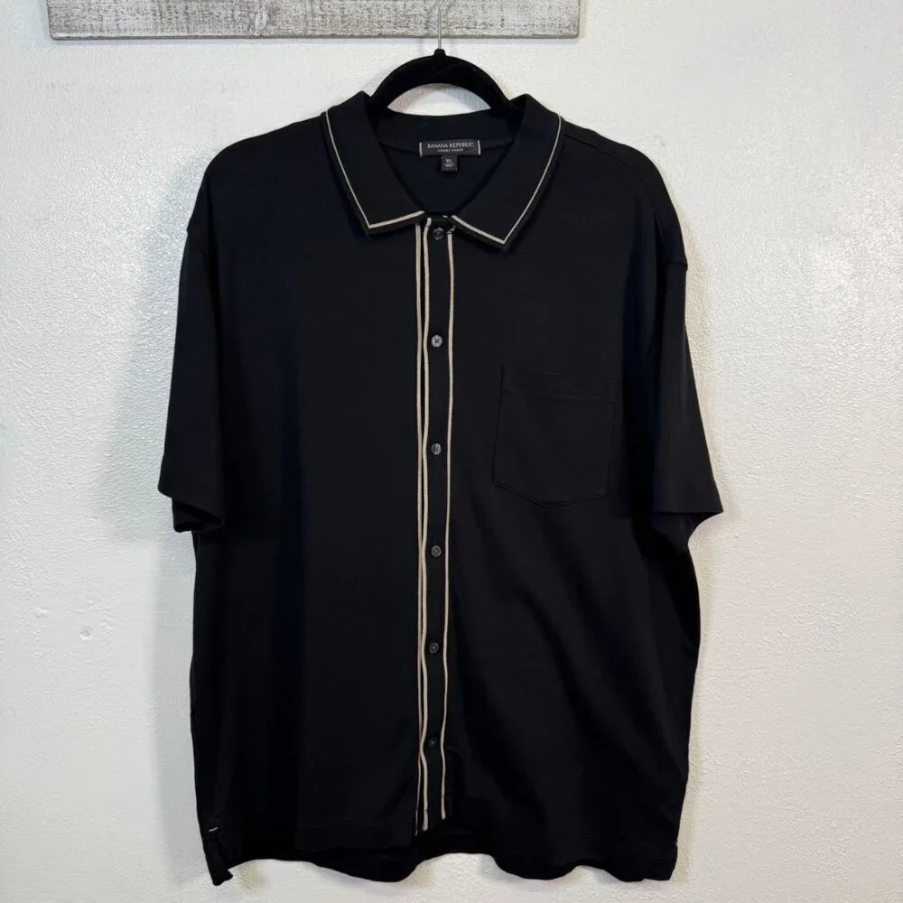 Banana Republic Luxury Touch Button Down Shirt XL Black Polo‎ Collar Preppy